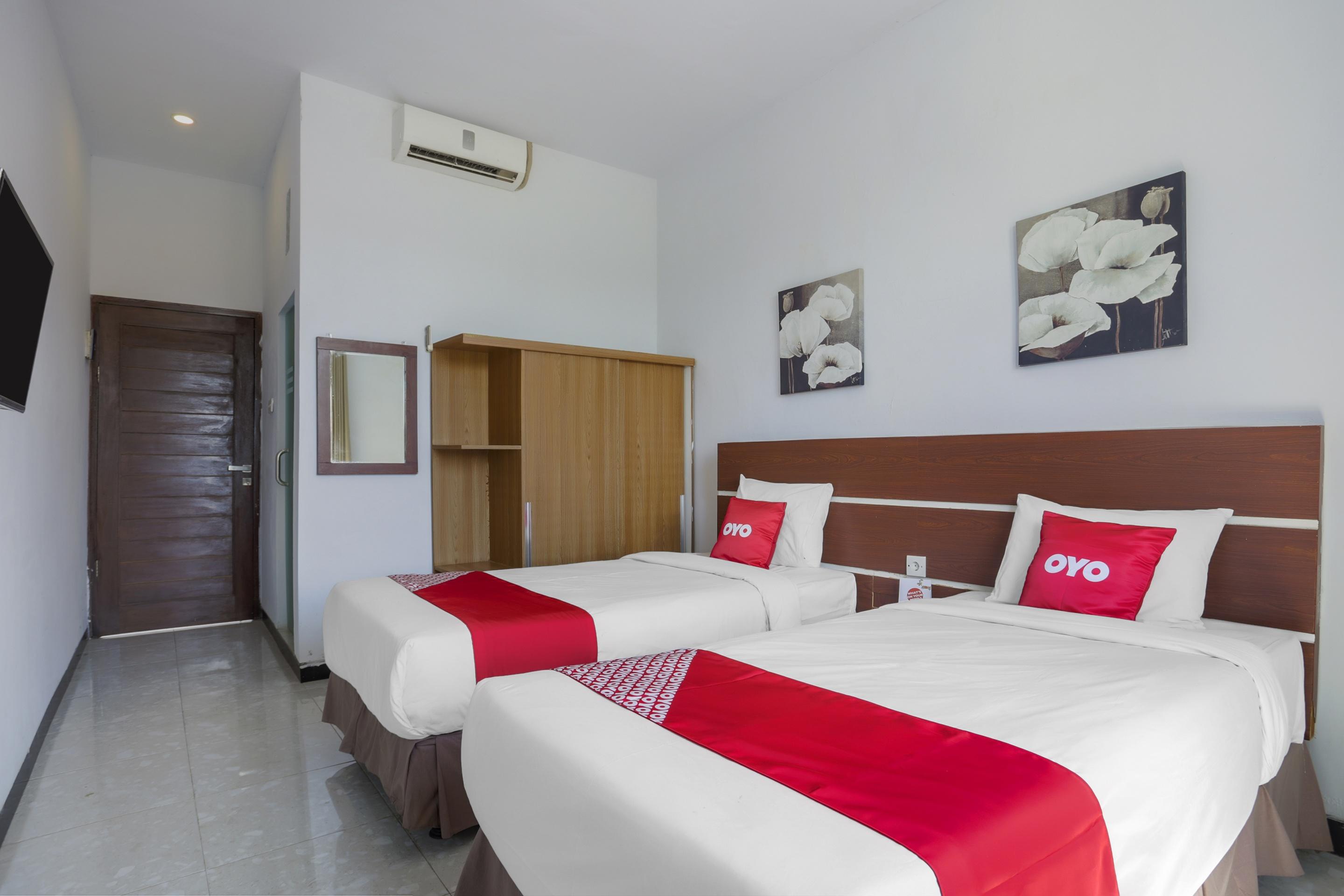 Oyo 3852 Valomia Guest House Денпасар Екстериор снимка